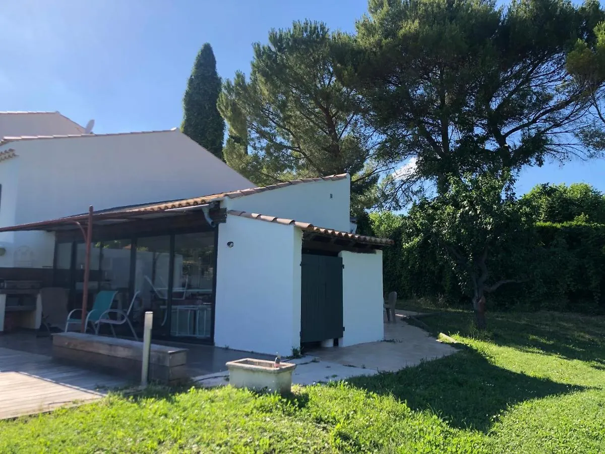 Дом отдыха Вилла Le Loqui - Maison 250 M2 Piscine Aix En Provence Экс-ан-Прованс